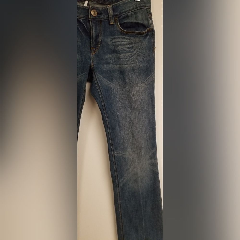 Ann Taylor Loft Faded Denim Jeans Straight Leg Women's  Size 2 - Picture 3 of 5